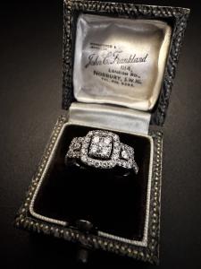 Anello  con  Diamanti 